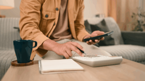 Image for Webinar: Gaining Control of Your Spending